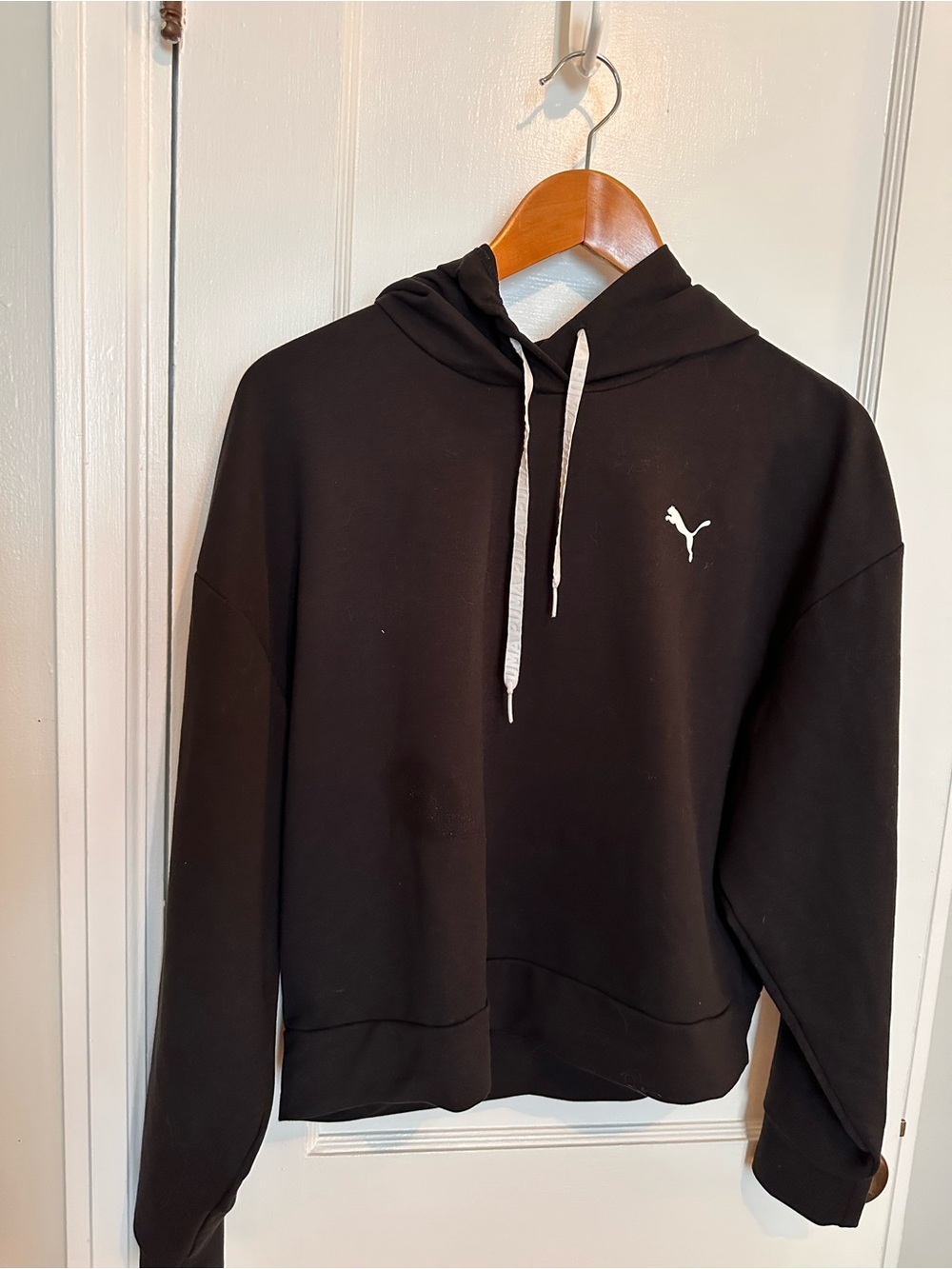 Puma Black Women's Cropped Hoodie, M